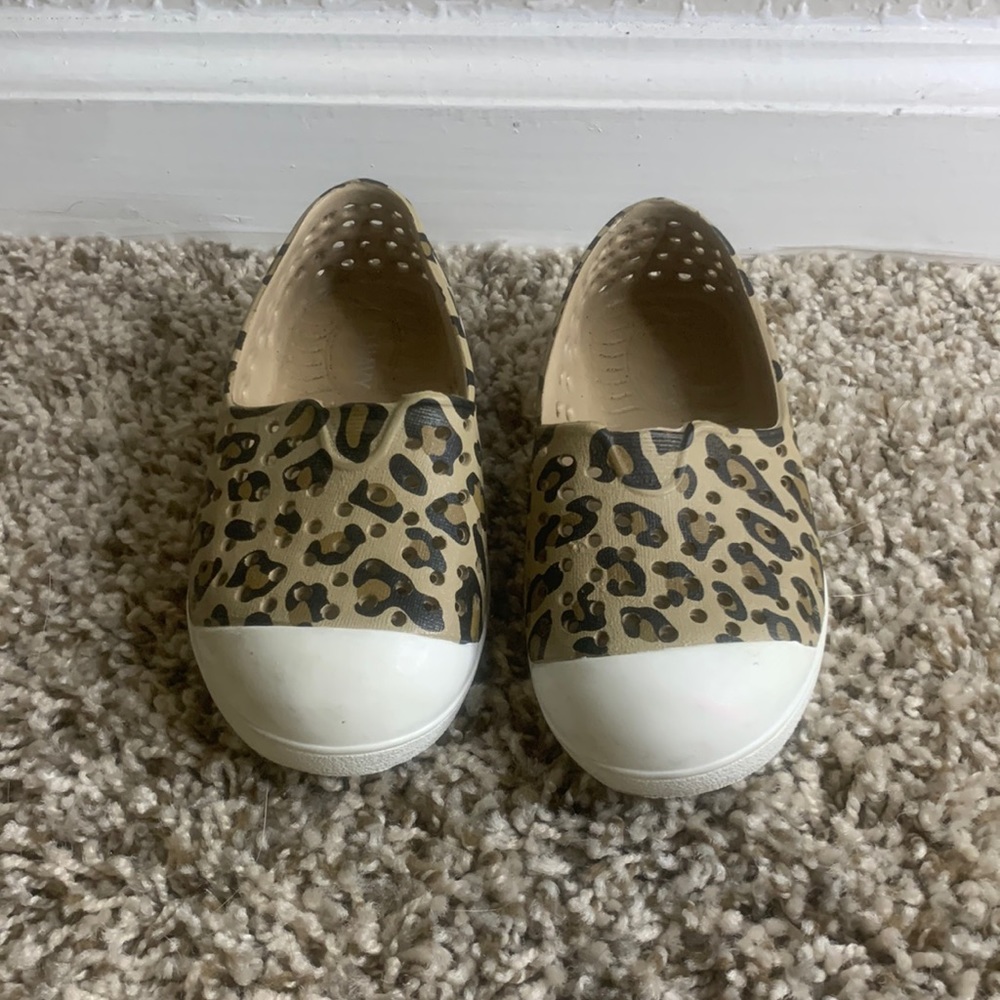 Cheetah print shoes